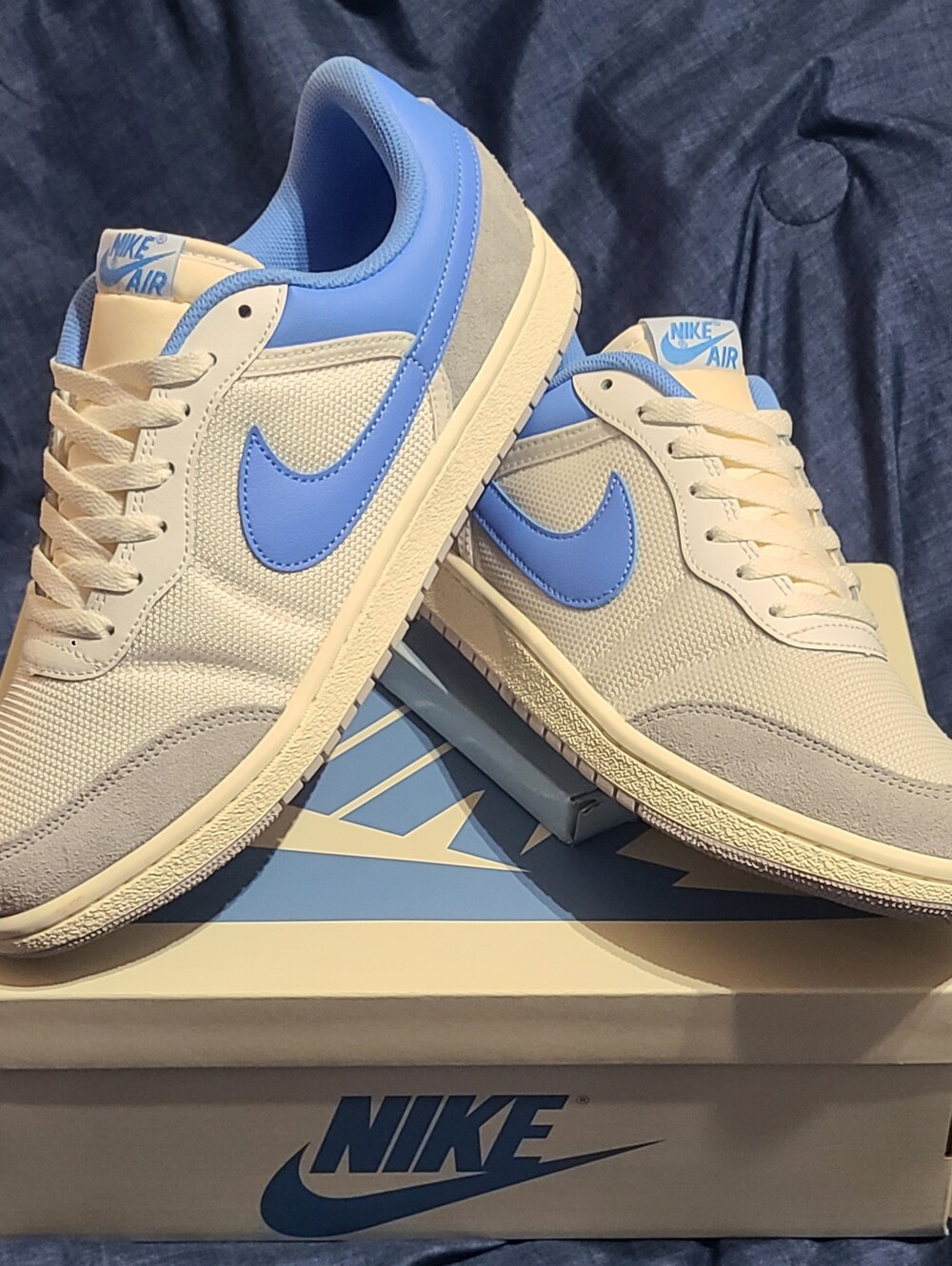 Jordan 1 Skyline Low "IM2055-100", New In Original Box! Men 10/Women 11.5